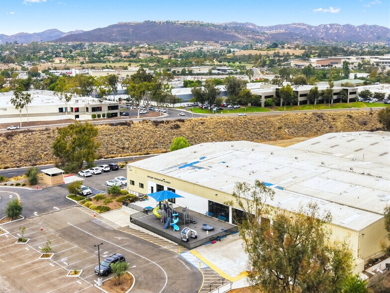 More Photos Of 520 E Carmel St, San Marcos Warehouse For Sale