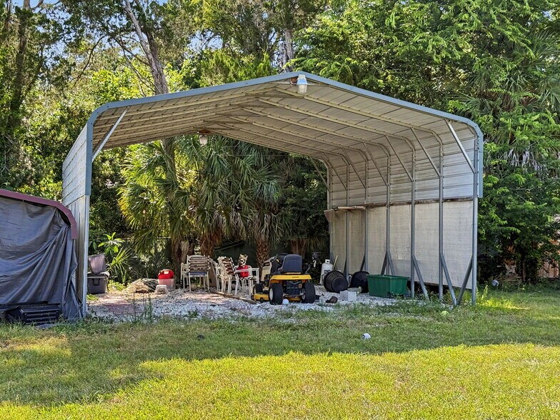 More Photos Of 7813 Leo Kidd Ave, Port Richey Flex For Sale