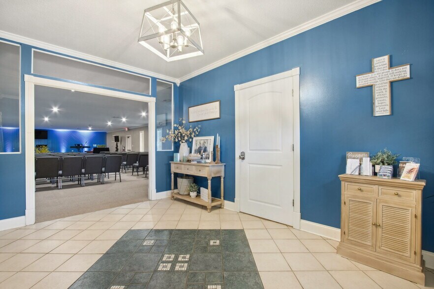 More Photos Of 1080 Olive St, Fernandina Beach Religious Facility For Sale
