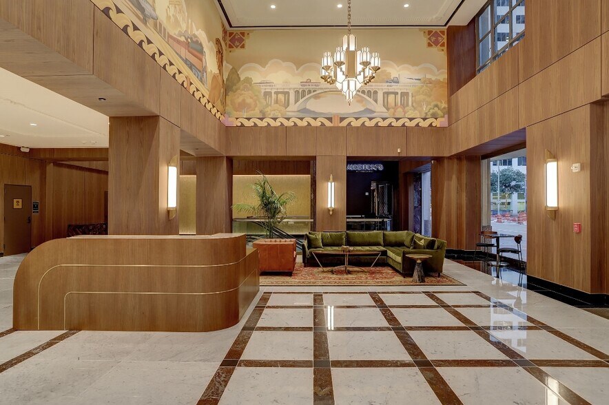 More Photos Of 1001 McKinney St, Houston Office Residential For Lease