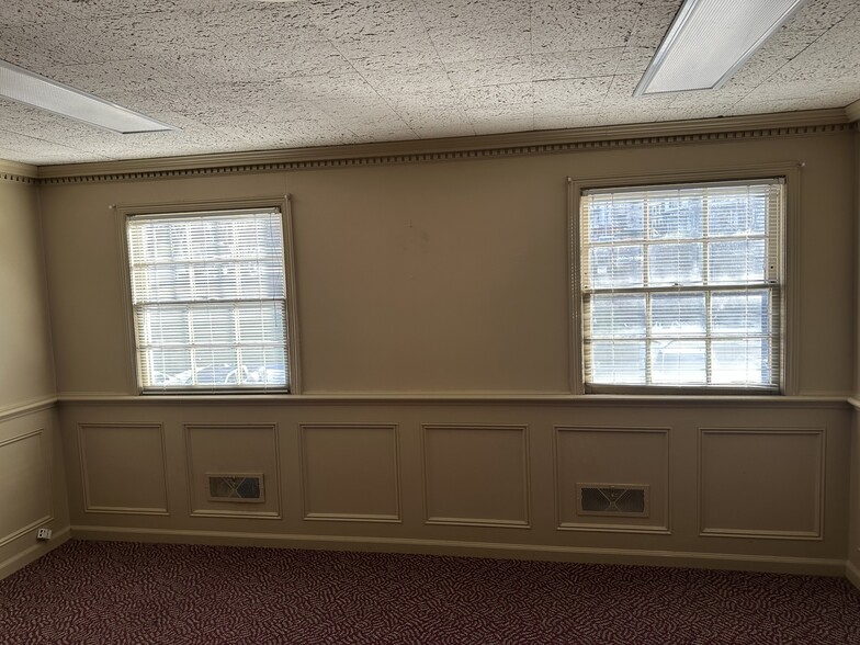 More Photos Of 1025 Brown St, Peekskill Bank For Lease