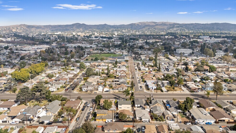 More Photos Of 8720 Villa Dr, Whittier Apartments For Sale