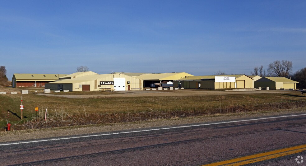 Primary Photo Of 6150 W Frontage Rd, Medford Warehouse For Sale