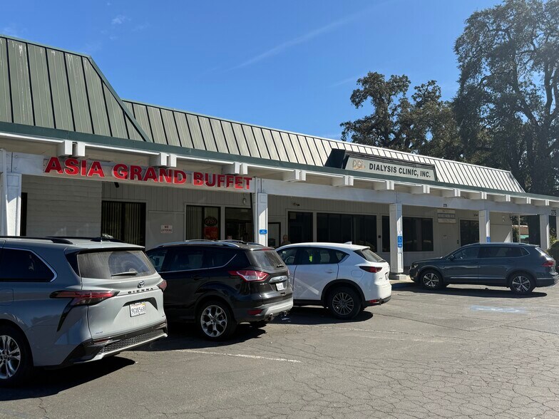 More Photos Of 115-285 S Orchard Ave, Ukiah Unknown For Lease