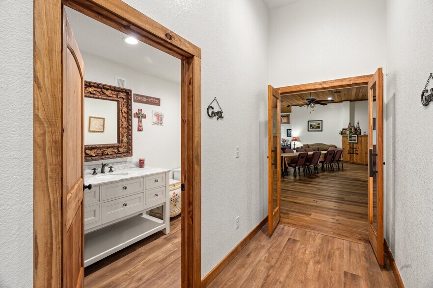 More Photos Of 7530 W Interstate 20, Weatherford Land For Sale