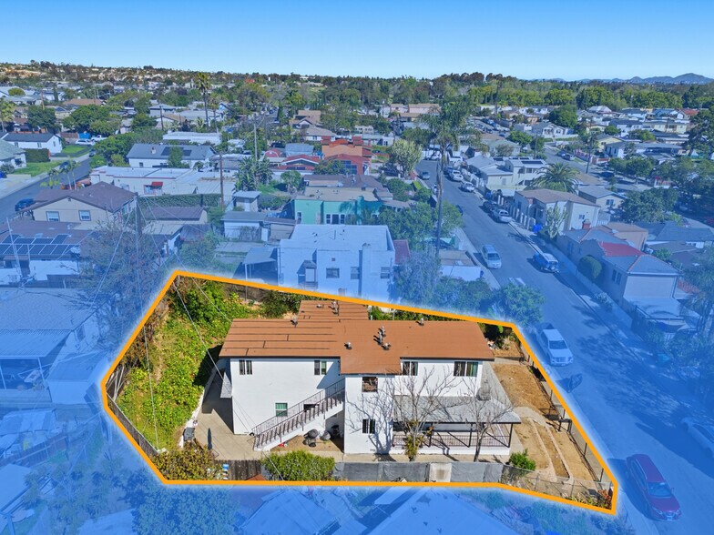 More Photos Of 402 Olivewood Ter, San Diego Multifamily For Sale