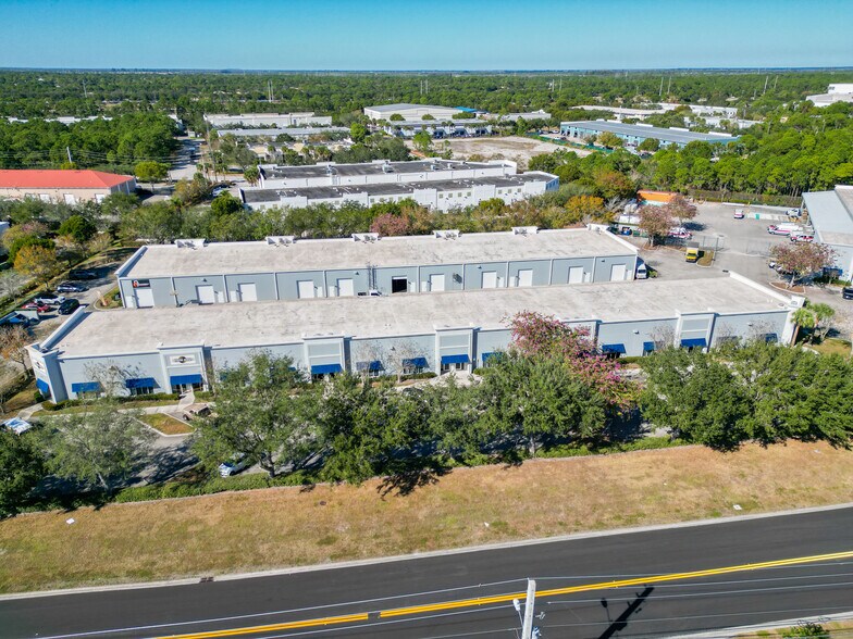More Photos Of 660 NW Enterprise Dr, Port Saint Lucie Unknown For Lease