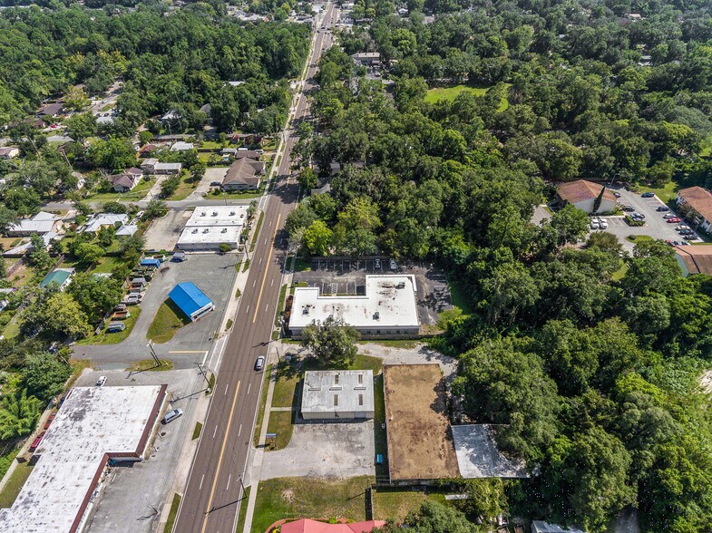 More Photos Of 2720 NW 6th St, Gainesville Medical For Lease