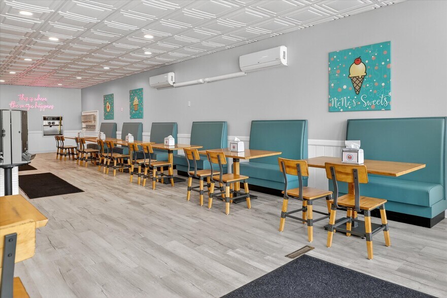 More Photos Of 135 E Main St, Woodville Storefront Retail Residential For Sale