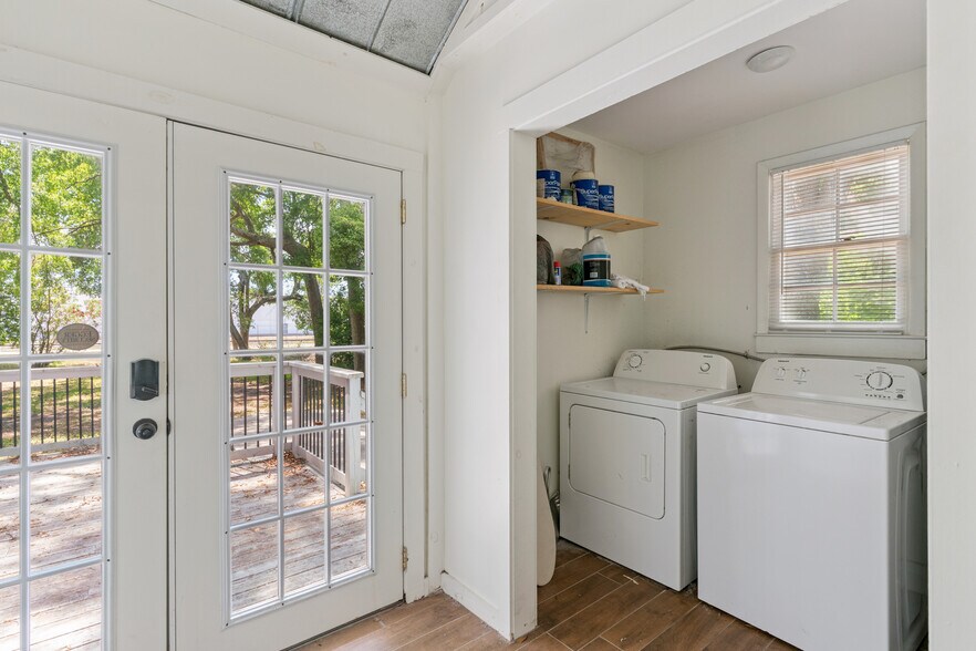 More Photos Of 1113 Grant St, Brunswick Apartments For Sale