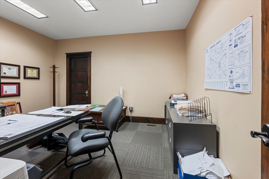 More Photos Of 127-131 W Market St, Cadiz Storefront Retail Residential For Sale