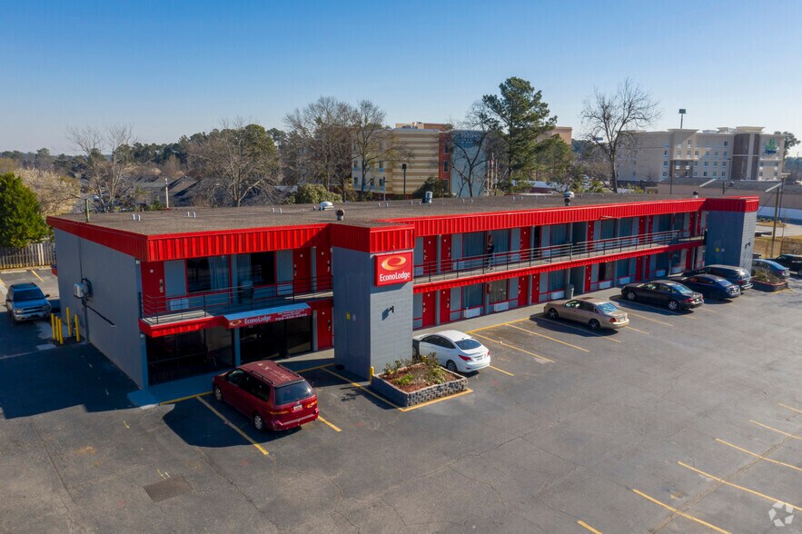 More Photos Of 3027 Washington Rd, Augusta Hotel For Sale