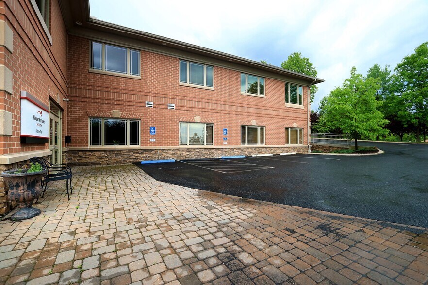 More Photos Of 2160 Sandy Dr, State College Medical For Lease