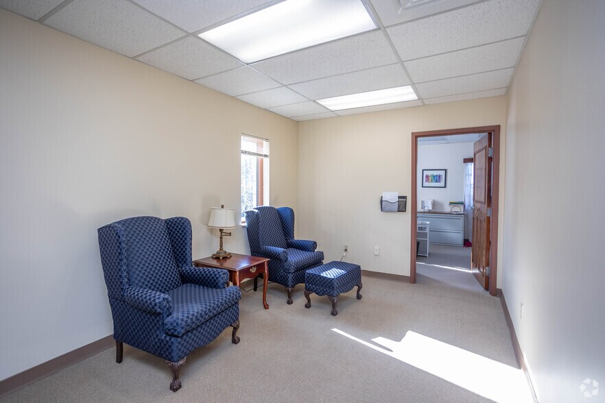 More Photos Of 201 Smith Dr, Cranberry Township Medical For Sale