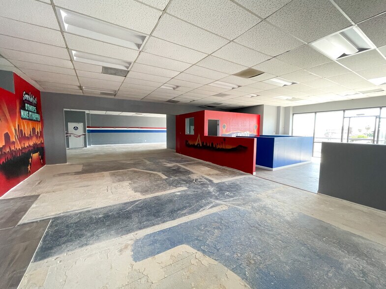 More Photos Of 7101-7135 W Sunset Blvd, Los Angeles Unknown For Sale