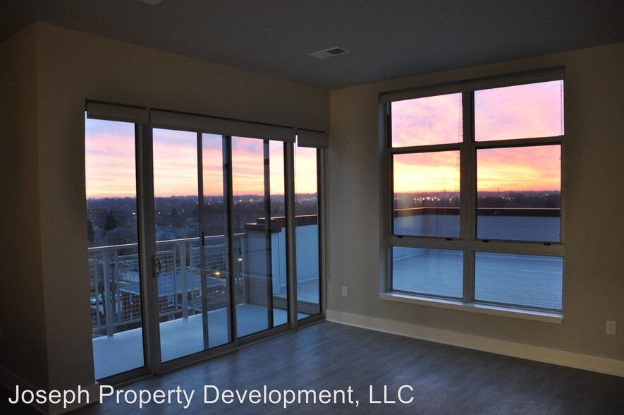 More Photos Of 4175 N Oakland Ave, Shorewood Multifamily For Sale