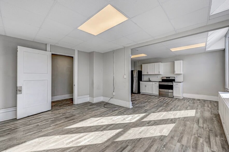 More Photos Of 310-312E Lackawanna Ave, Olyphant Apartments For Sale