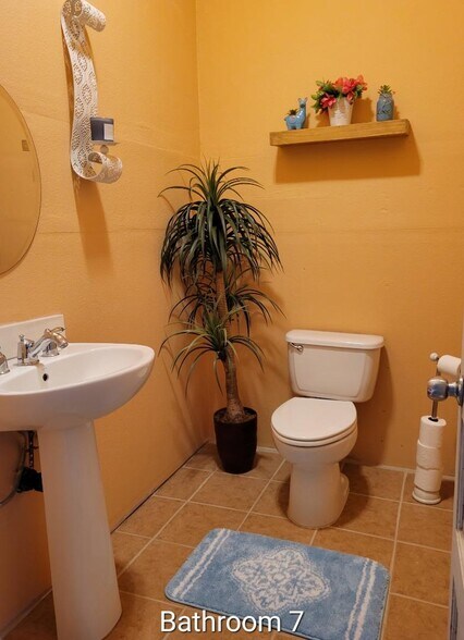 More Photos Of 3882 Washington Ave, Le Grand Apartments For Sale