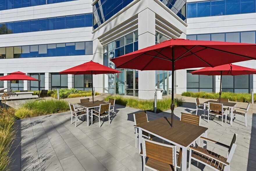 More Photos Of 1840 Gateway Dr, San Mateo Coworking Space