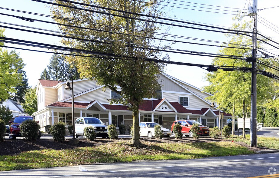 More Photos Of 2127 Crompond Rd, Cortlandt Manor Medical For Lease