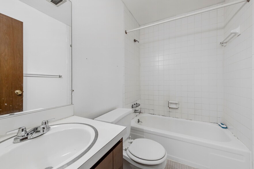 More Photos Of 23740 Fenkell St, Detroit Apartments For Sale