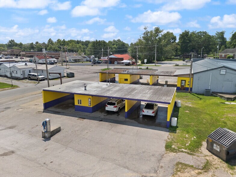More Photos Of , Scottsburg Unknown For Sale