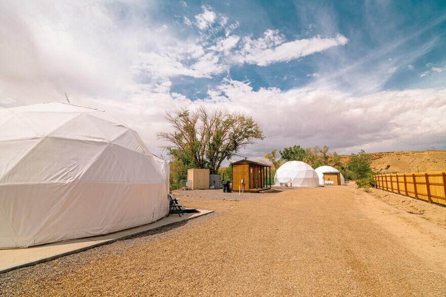 More Photos Of 7650 E SR 24 Giles Rd, Hanksville Trailer Camper Park For Sale