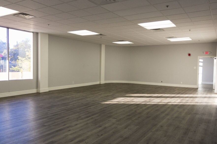 More Photos Of 1701 E Oakey Blvd, Las Vegas Religious Facility For Sale