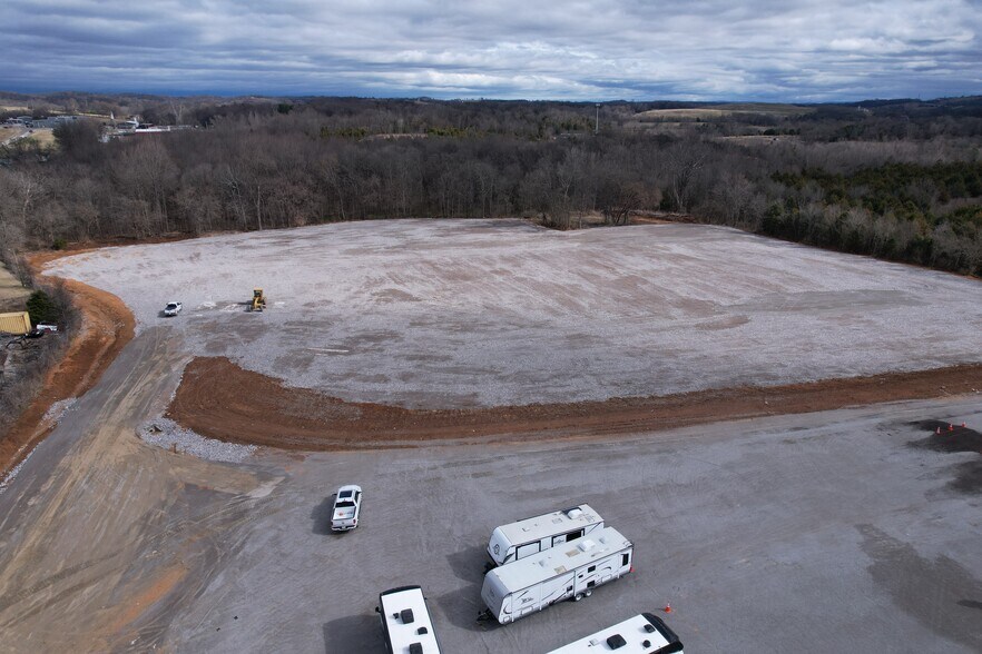 More Photos Of 1230 Industrial Park Rd, Columbia Warehouse For Lease