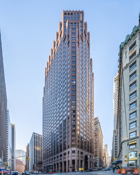 More Photos Of 75 Wall St, New York Hotel For Sale