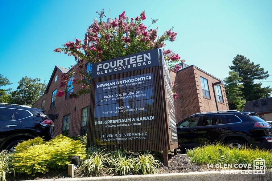 More Photos Of 14 Glen Cove Rd, Roslyn Heights Coworking Space