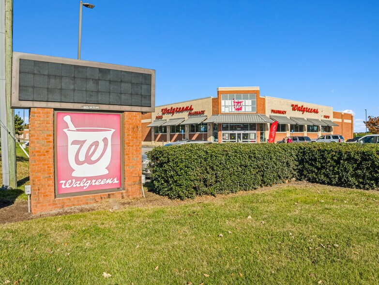 More Photos Of 2902 Godwin Blvd, Suffolk Drugstore For Sale
