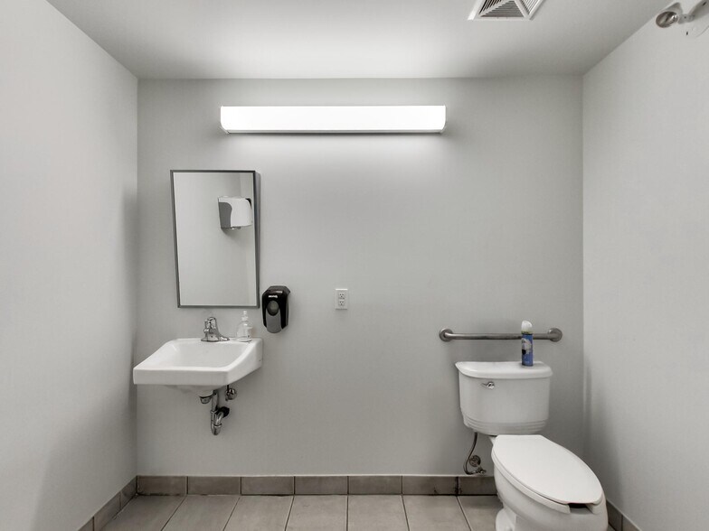 More Photos Of 1100 S Service Rd, Stoney Creek Office For Sale