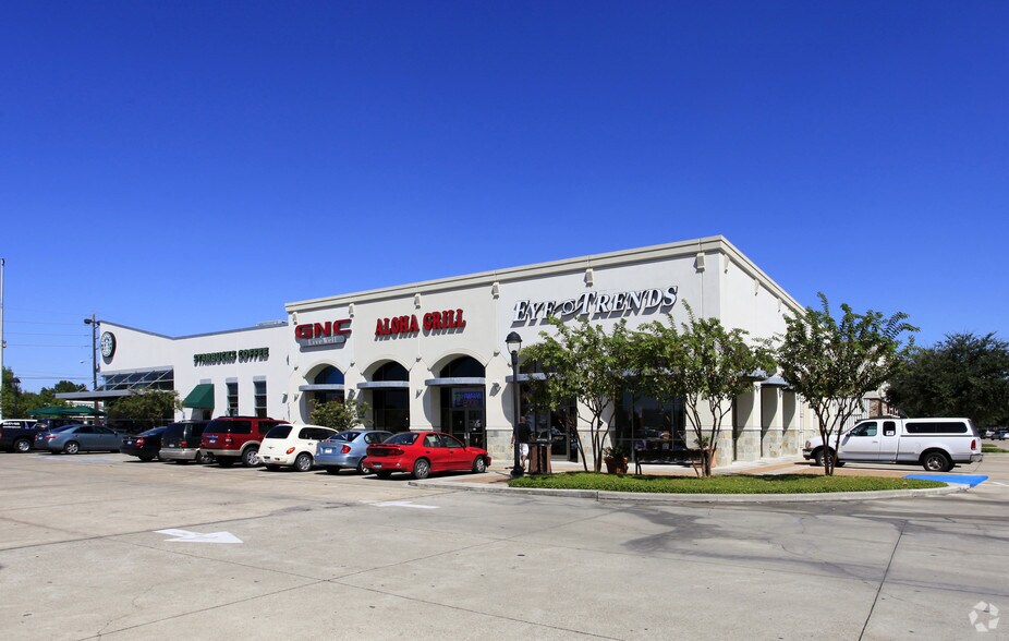 Primary Photo Of 11805-11921 Westheimer Rd, Houston Fast Food For Lease
