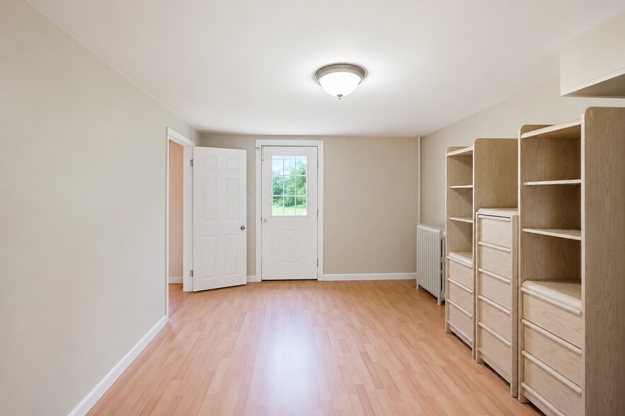 More Photos Of 1015 PA-390, Greentown Hospitality For Sale