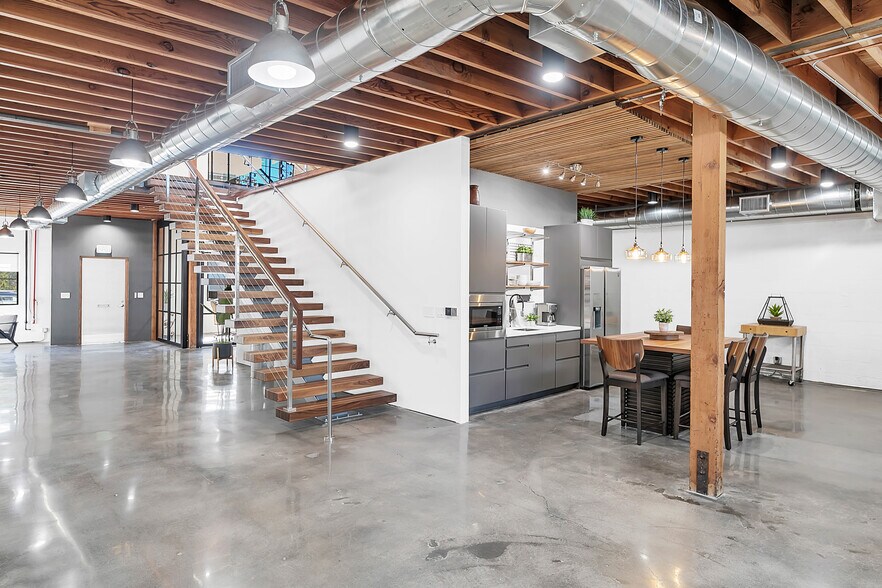 More Photos Of 5055 Exposition Blvd, Los Angeles Loft Creative Space For Lease