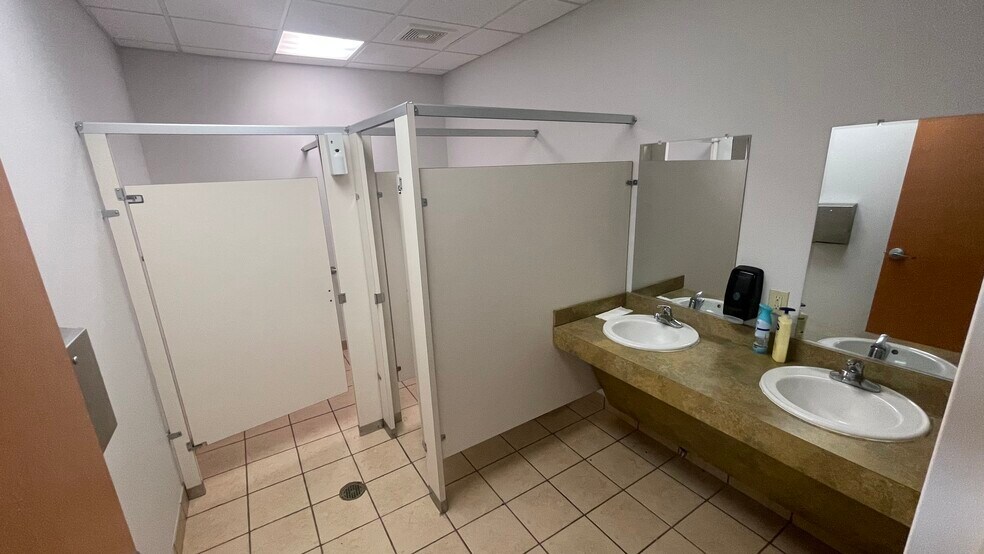 More Photos Of 1292 Whicker Rd, Kernersville Specialty For Sale