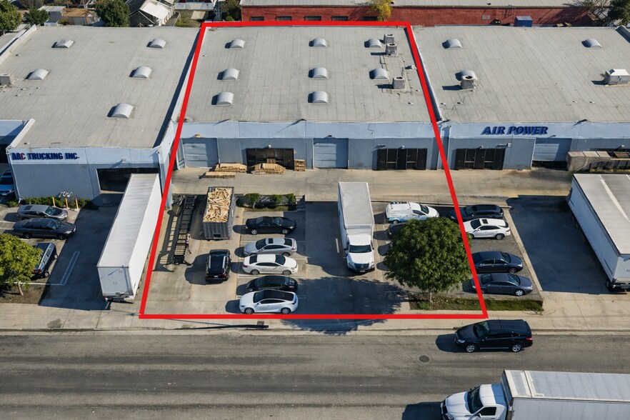 More Photos Of 8320-8350 Isis Ave, Los Angeles Industrial For Sale