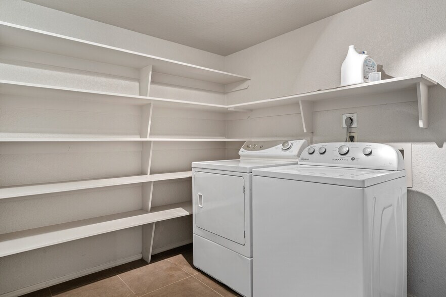 More Photos Of 100 Canyon Circle Dr, Sedona Apartments For Sale