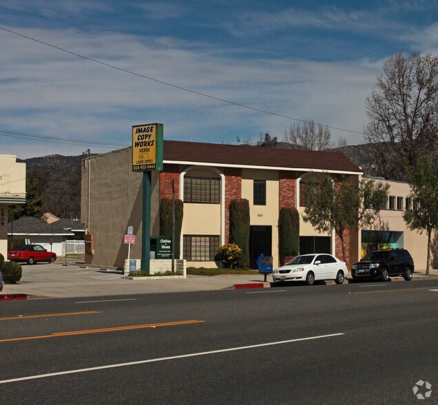 Primary Photo Of 1907 W Burbank Blvd, Burbank Office For Lease