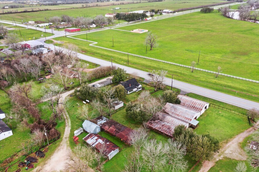 More Photos Of 35119 FM 1093, Simonton Office For Sale