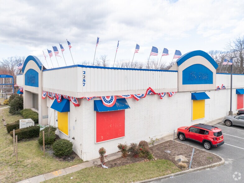 More Photos Of 2257 Route 112, Coram Freestanding For Lease