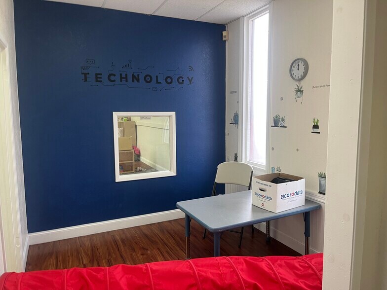 More Photos Of 5909 Camden St, Oakland Daycare Center For Sale