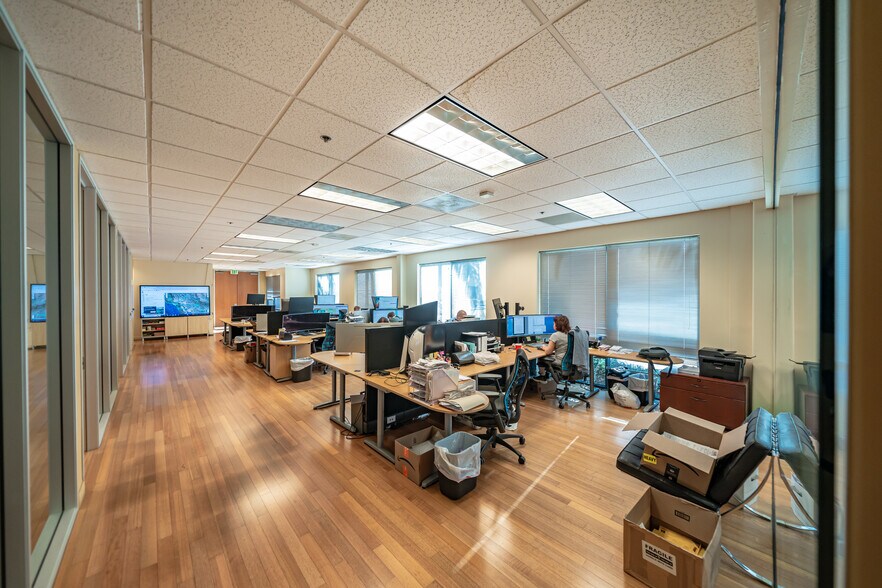 More Photos Of 3525 Hyland Ave, Costa Mesa Loft Creative Space For Sale