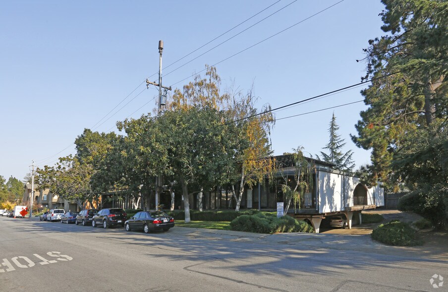 More Photos Of 745 Distel Dr, Los Altos Office For Lease
