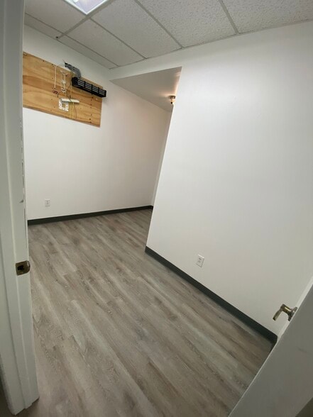 More Photos Of 13555 Automobile Blvd, Clearwater Medical For Lease