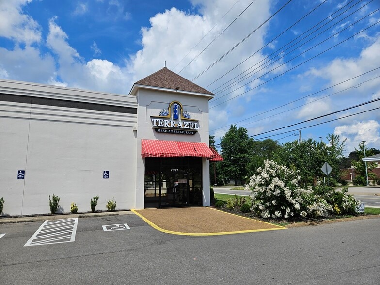 Primary Photo Of 7097 Old Harding Pike, Nashville Freestanding For Lease