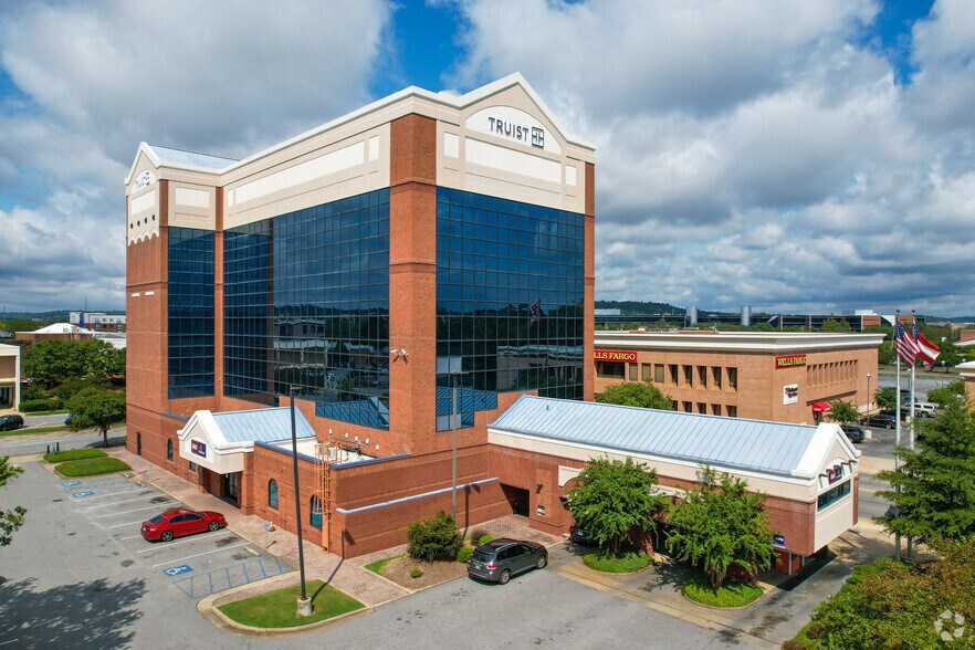 More Photos Of 1246 1st Ave, Columbus Office For Lease