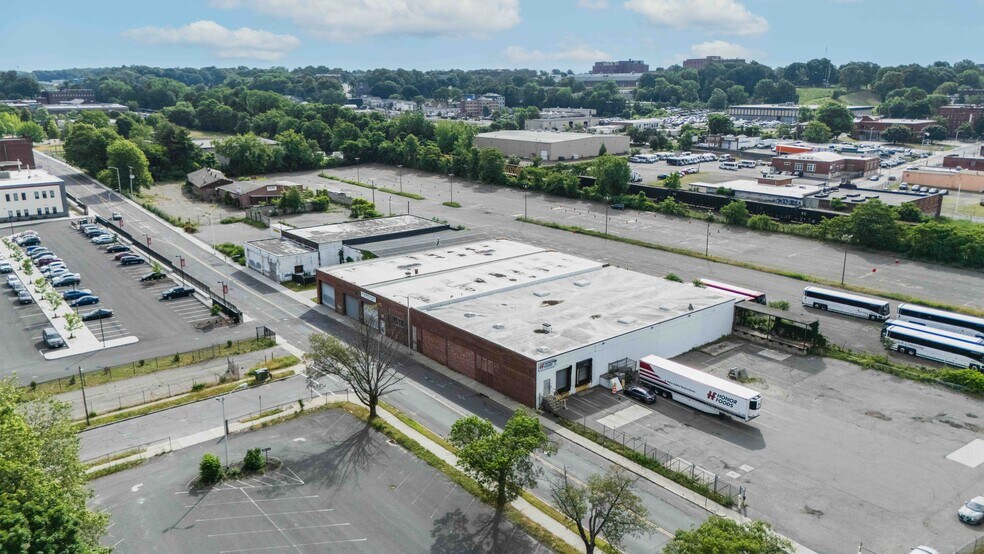 More Photos Of 207 Liberty St, Springfield Food Processing For Sale