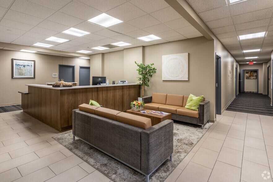 More Photos Of 4031 Colonel Glenn Hwy, Dayton Office For Sale